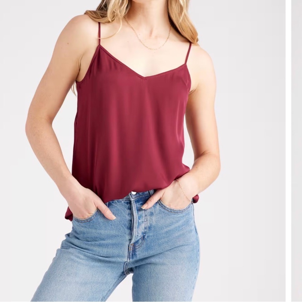 Quince Washable Silk Camisole Top Burgundy/Crimson Red V-Neck